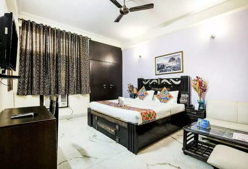 هتل Fabexpress Ivy Inn