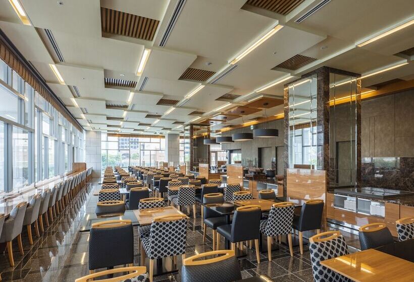 Apa Hotel & Resort Yokohama Bay Tower