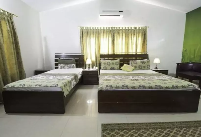 هتل Asaish Guest House