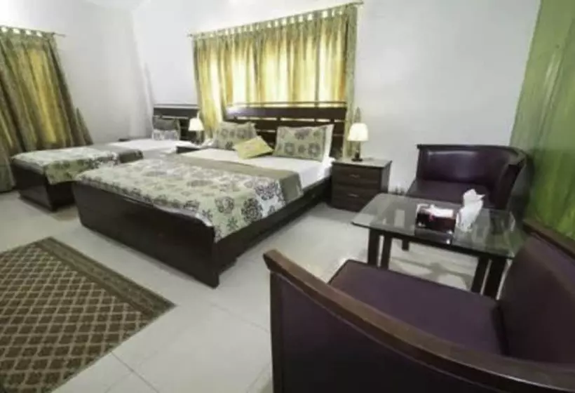 هتل Asaish Guest House