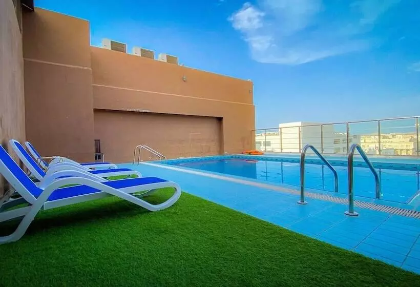 هتل Muscat Plaza