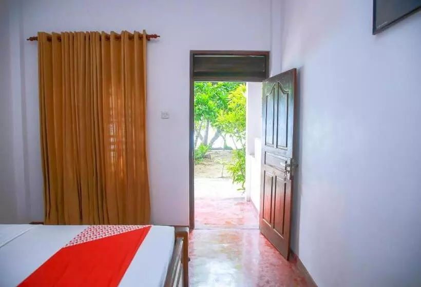 Hotel Surf Sea Breeze