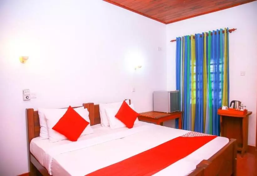 Hotel Surf Sea Breeze