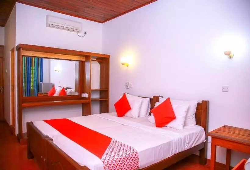 Hotel Surf Sea Breeze