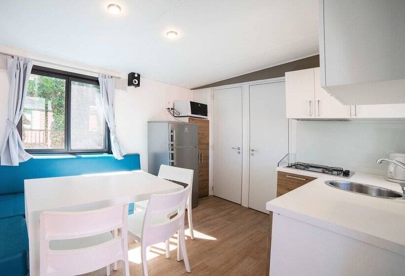 호텔 Vallicella Glamping Resort