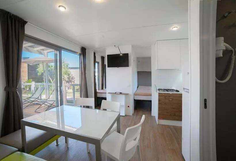 Hotelli Vallicella Glamping Resort