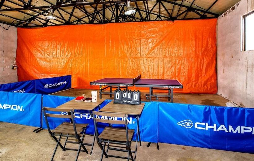 פנסיון Jeju Green Pampas