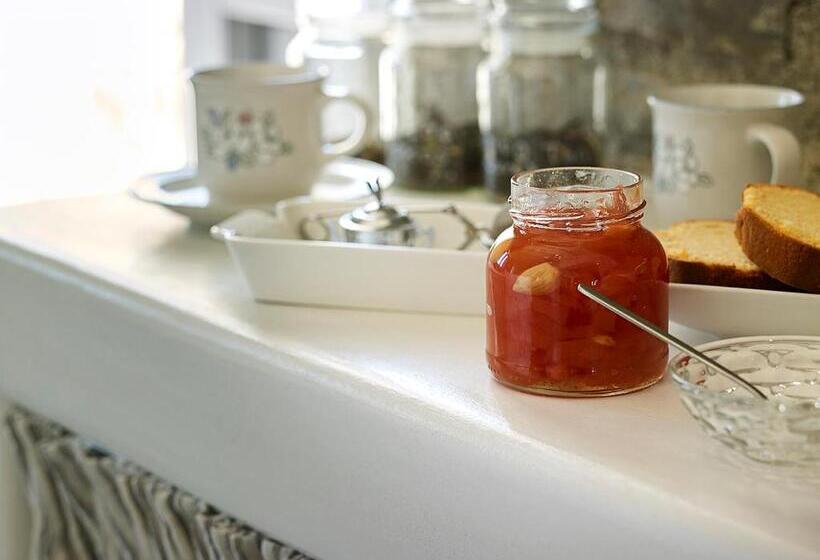 פנסיון Lithos Luxury Rooms