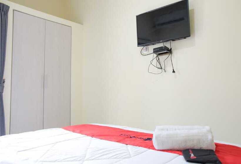 פנסיון Reddoorz @ Genteng Surabaya