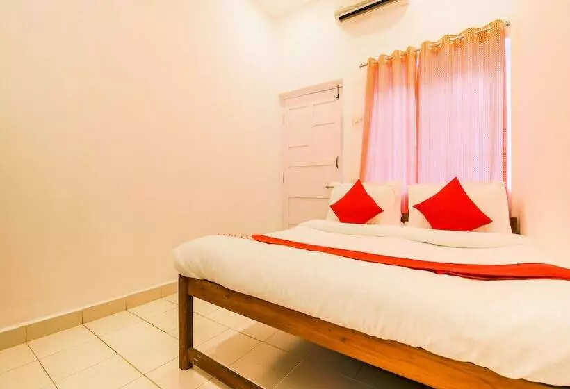 ホテル Arambol Plaza Beach Resort By Oyo Rooms