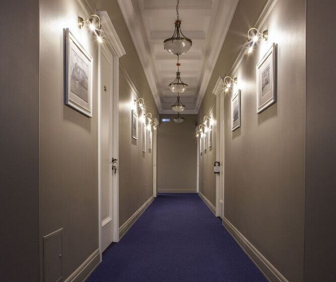 فندق Dom Sivre Boutique