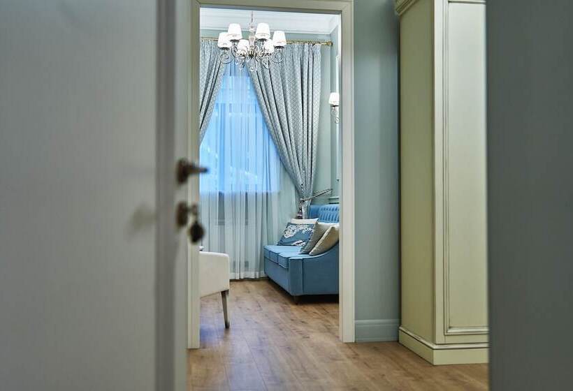 فندق Dom Sivre Boutique