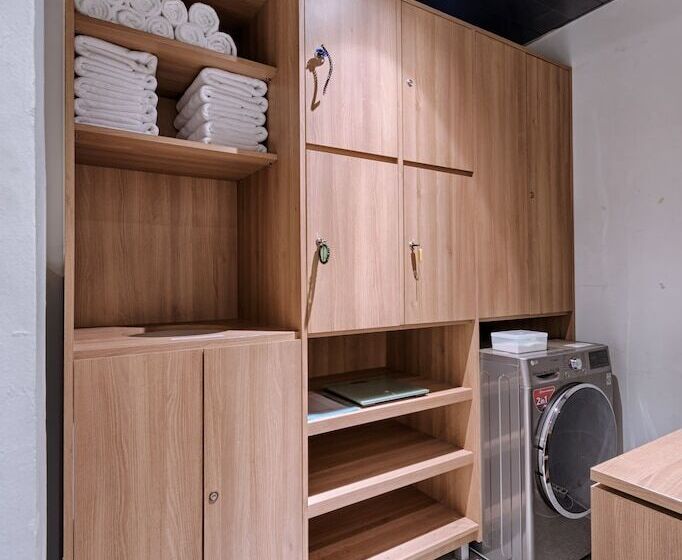 فندق Kuretakeso Kemang