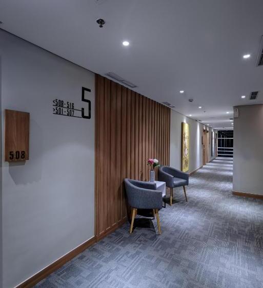 فندق Kuretakeso Kemang