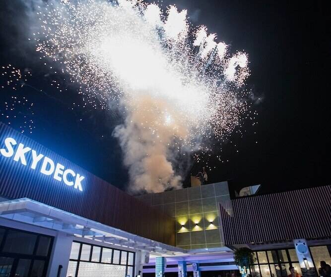 Hotel Stonehill Suites