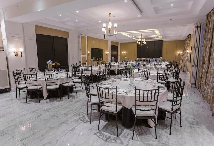 Hotel Stonehill Suites