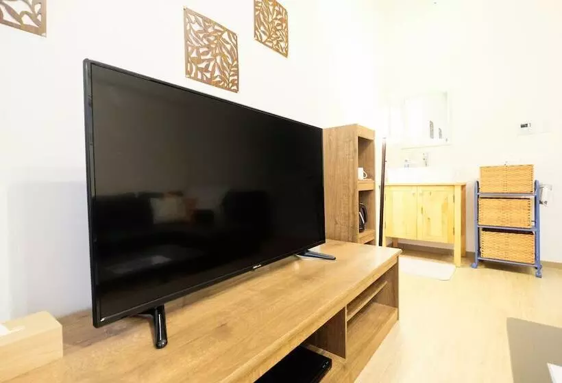 Condominium Hotel Omoromachi