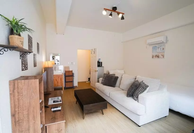 Condominium Hotel Omoromachi