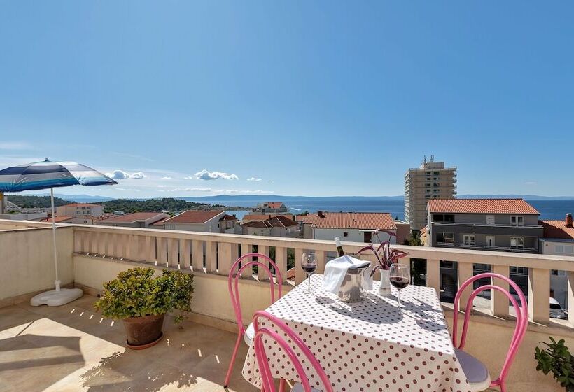 پانسیون Apartments Dany