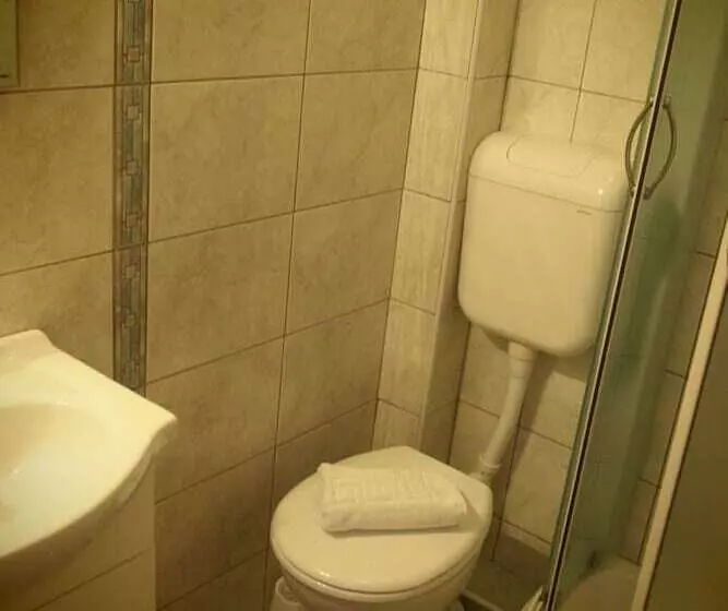 پانسیون Apartments Dany