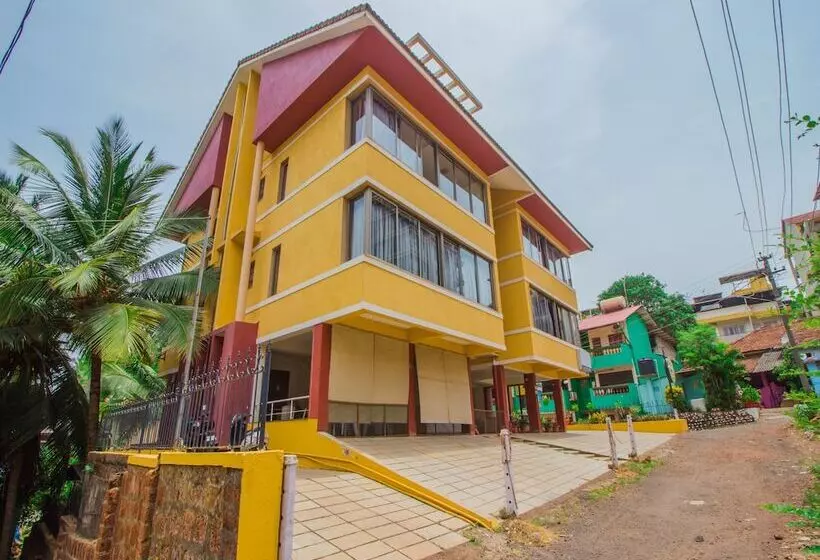 ペンション Casa Amarilla By Oyo Rooms