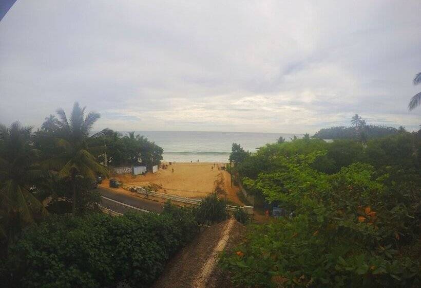 پانسیون Seashore Mirissa