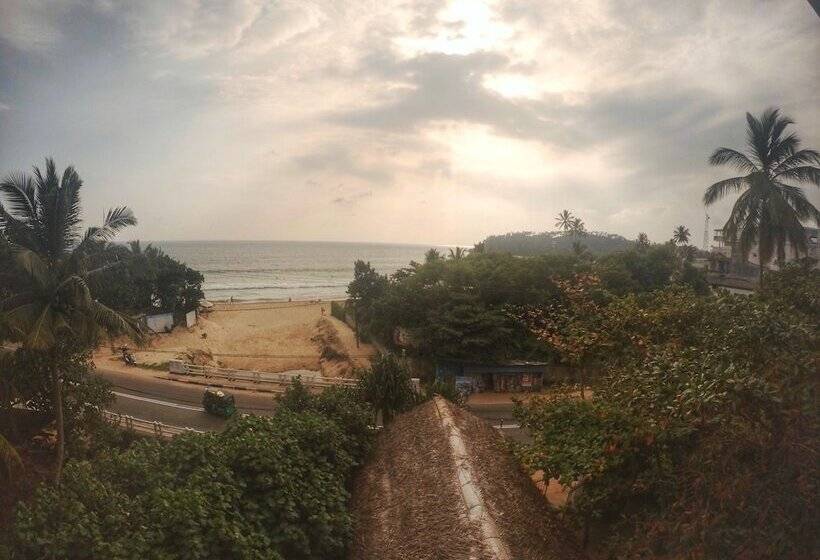 پانسیون Seashore Mirissa