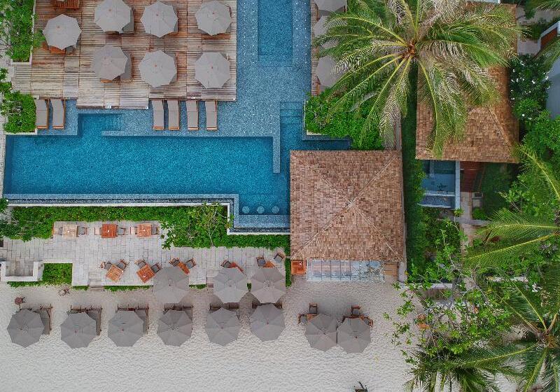 Banana Fan Sea Resort