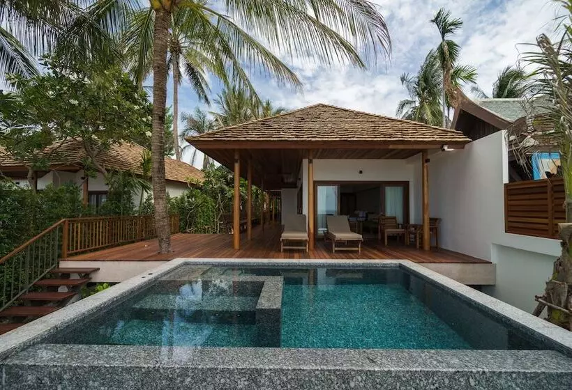 Banana Fan Sea Resort