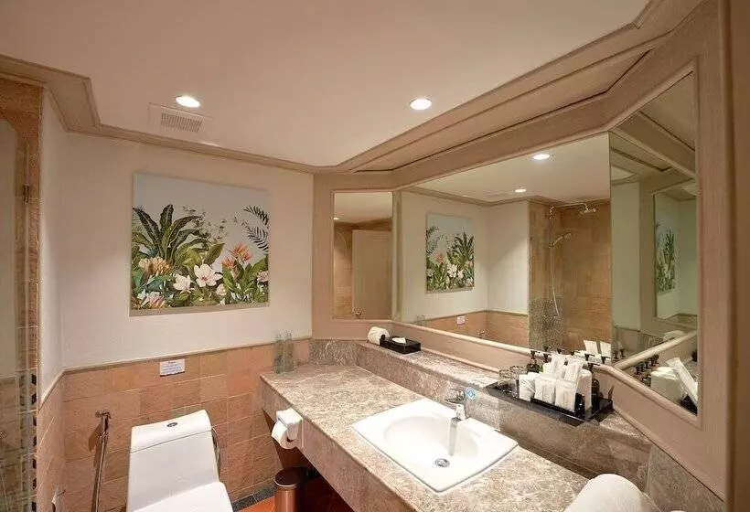 Курорт Beyond Kata