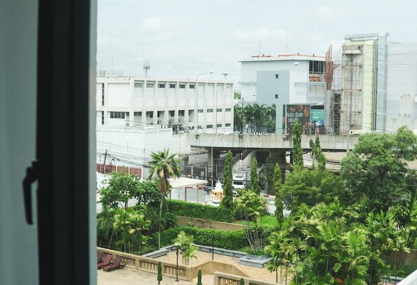 酒店 Dusit Princess Srinakarin Bangkok