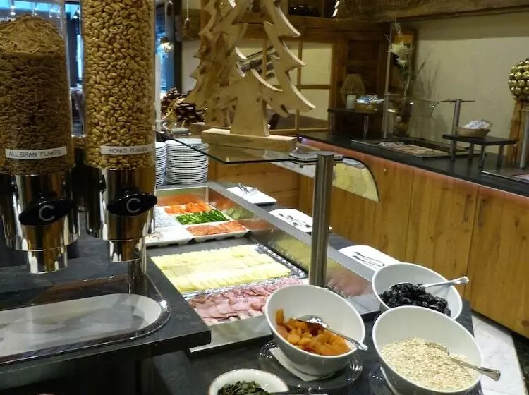 ホテル Steinmattli