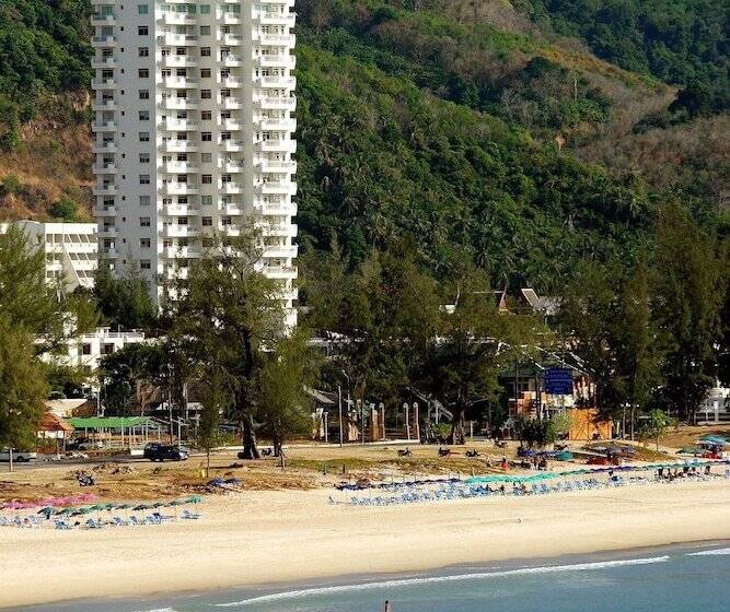 Hotel Waterfront Suites Phuket By Centara