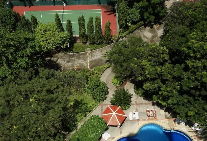 Отель Waterfront Suites Phuket By Centara