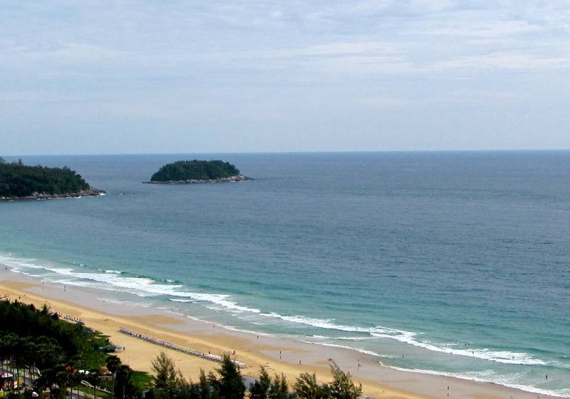 Hotel Waterfront Suites Phuket By Centara