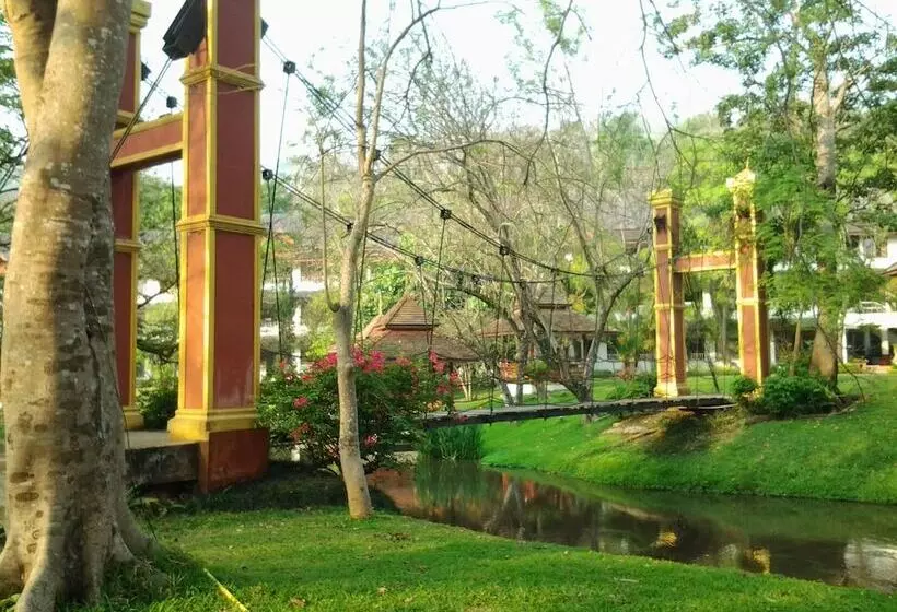 Suan Bua Hotel & Resort