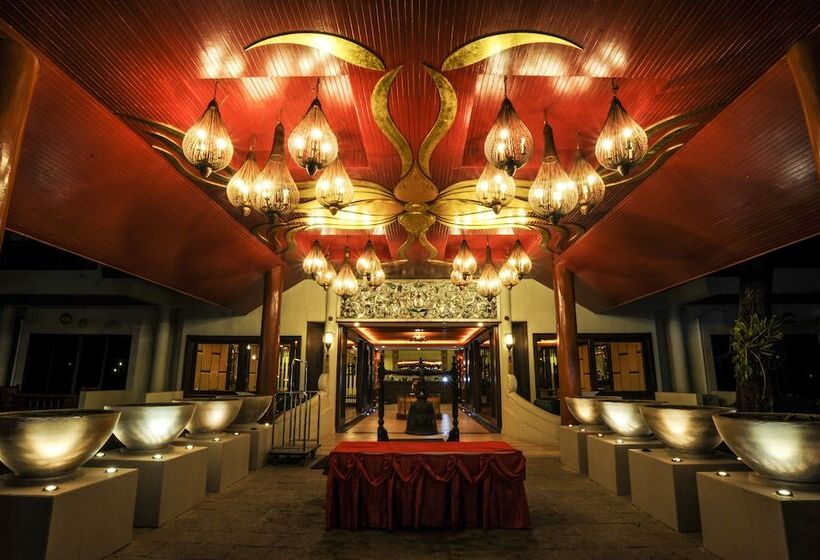 Suan Bua Hotel & Resort