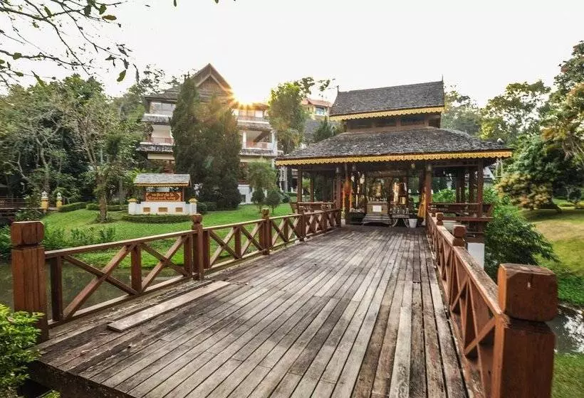 Suan Bua Hotel & Resort