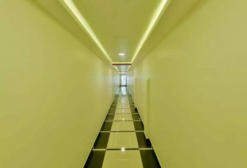 ホテル Aar Palmyra Regency By Oyo Rooms