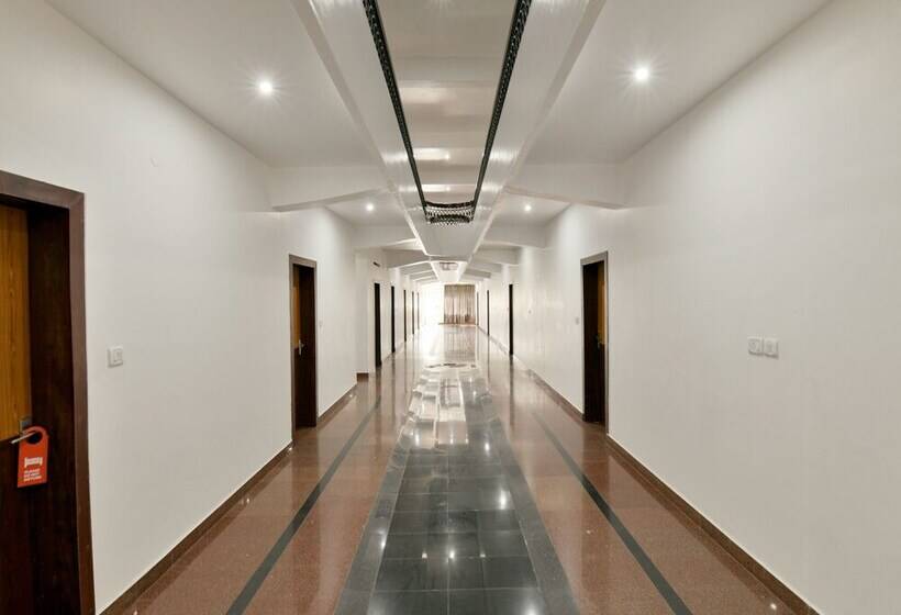 Hotel Aar Palmyra Regency By Oyo Rooms