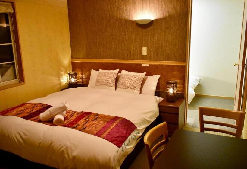 בית מלון כפרי Altitude Madarao