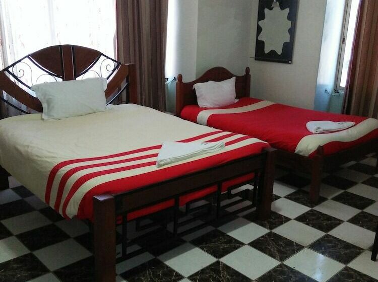 Newstead Hotel Naivasha