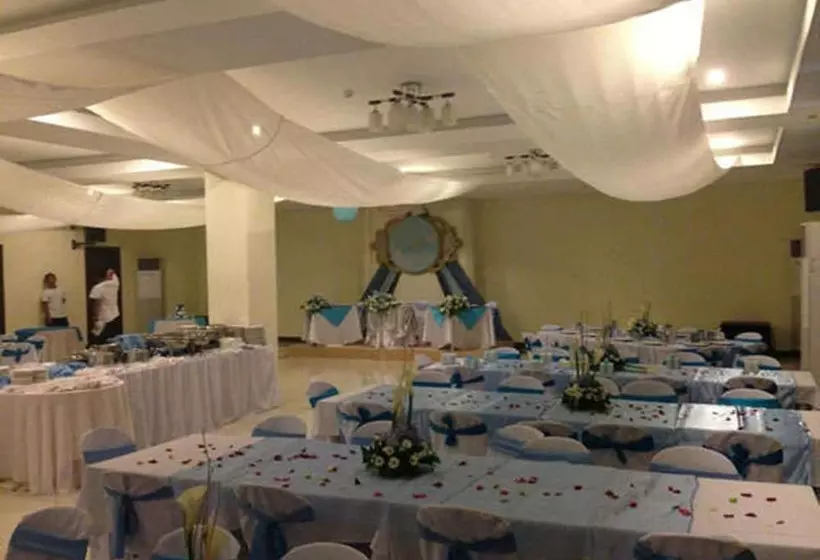 Orchard Hotel Davao