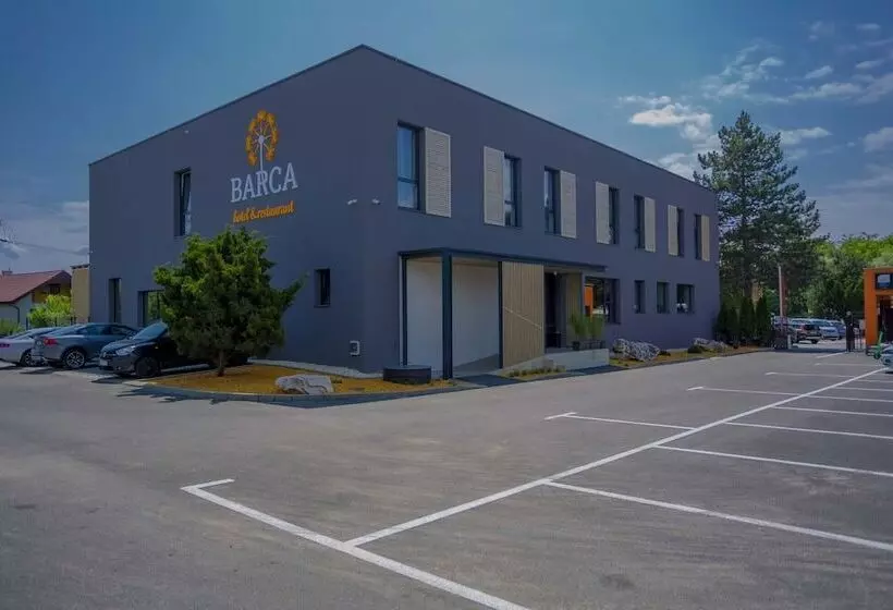 هتل & Restaurant Resort Barca    Campsite