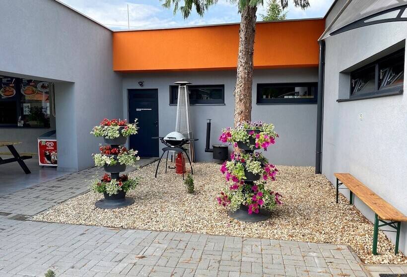 酒店 & Restaurant Resort Barca Campsite