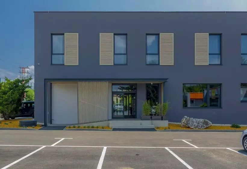 هتل & Restaurant Resort Barca    Campsite