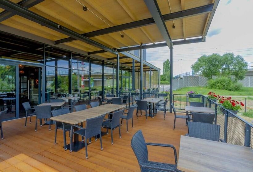 酒店 & Restaurant Resort Barca Campsite