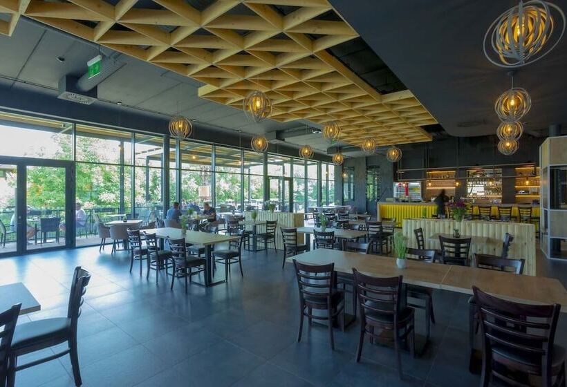 酒店 & Restaurant Resort Barca Campsite