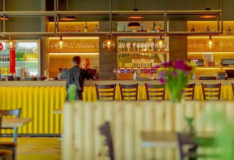 هتل & Restaurant Resort Barca    Campsite