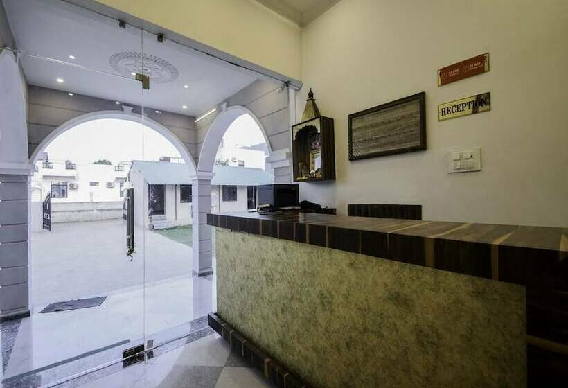 酒店 The Pushkar Mantra Resort